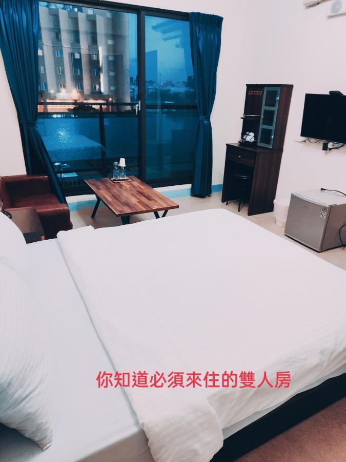 恆春鎮中心你知道的電梯民宿 העיר העתיקה הנגצ'ון מראה חיצוני תמונה